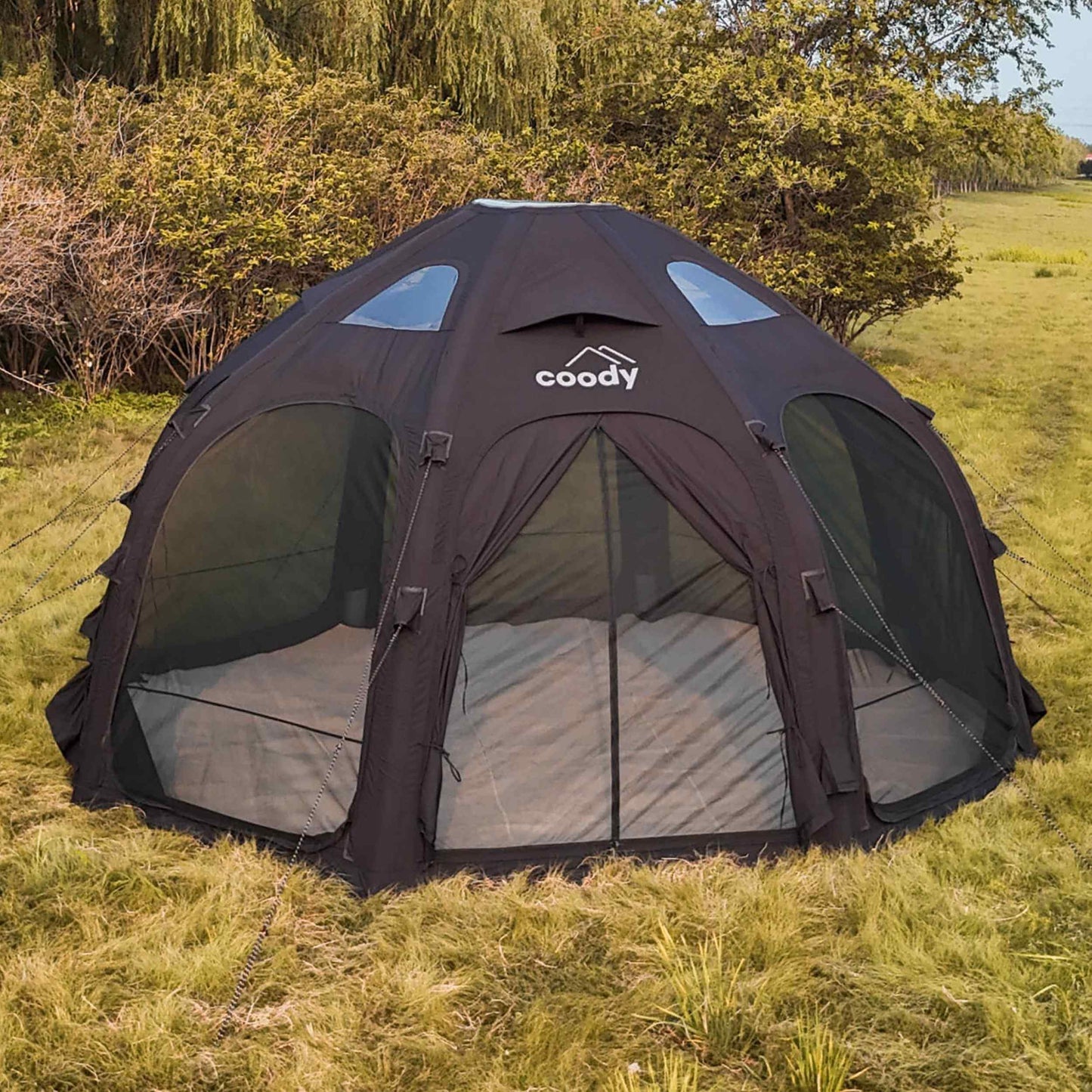 Coody tent on grass 